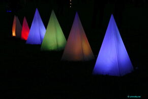 Pyramiden beleuchtet